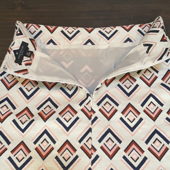 Ann Taylor skirt (Size 0P) - Picture 3 of 6